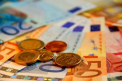 Curs valutar BNM pentru 2 noiembrie. Cat costa astazi un euro si un dolar - FOTO