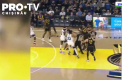 Bataie in NBA - Trei jucatori au fost eliminati dupa nici doua minute de joc - VIDEO