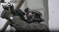 Netanyahu cere luptatorilor Hamas sa se predea. Imaginile cu barbati in lenjerie intima, legati la ochi si transportati in remorci - noi critici pentru Israel - VIDEO