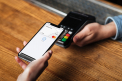 Studiu Mastercard: o treime dintre locuitorii Moldovei sunt pregatiti sa treaca la plati exclusiv cu carduri digitale