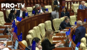 Referendum si alegeri prezidentiale in aceeasi zi. Socialistii si comunistii au boicotat sedinta - VIDEO