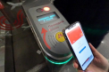 Calatorilor din Moscova care au vrut sa plateasca cu cardul li s-a spus ca nu mai au bani in cont. Sistemul de plata in transportul public s-a prabusit