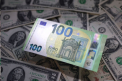 Curs valutar BNM pentru 16 februarie. Cat costa astazi un euro si un dolar - FOTO
