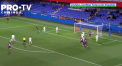 Unul dintre cei mai talentati jucatori din academia Barcelonei, Marc Guiu a reusit un gol de poveste pentru echipa a doua - VIDEO