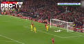 Liverpool a învins-o cu emoții pe ultima clasată și a revenit în fruntea clasamentului din Anglia. Într-un alt meci, Chelsea și Manchester United a oferit o partidă dramatică - VIDEO