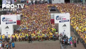 Peste un sfert de milion de atleți au participat la cel mai mare eveniment de alergare din lume. Participanții au inclus 192 de naționalități, care au pornit simultan din 169 de țări - VIDEO