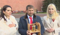 Fugarul Ilan Sor, condamnat definitiv in dosarul furtul miliardului, se află din nou la Moscova. Alături de Guțul și Tauber a fost surprins la ceremonia de 9 mai organizată de Rusia - VIDEO