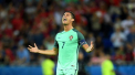 Cristiano Ronaldo a fost premiat după ce a reușit golul cu numărul 900 - VIDEO