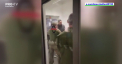 Campionul absolut la categoria grea din lumea boxului, Oleksandr Usyk, a fost încătușat pe un aeroport din Polonia - VIDEO
