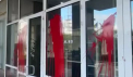 Alte două instituții ale statului au fost vandalizate noaptea trecută. Poliția vine cu detalii - VIDEO