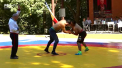 Unul dintre genurile de sport care ne definește ca popor, trânta, a prins viață la Hîncești, unde a fost organizată o competiție pe echipe. Tradițiile s-au îmbinat cu luptele, iar aruncările spectaculoase nu au lipsit - VIDEO