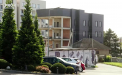 O femeie din capitală a reușit să obțină în instanță demolarea unei clădiri care ar fi fost construită neautorizat lângă casa sa. Totuși, imobilul stă neclintit. Ce spun responsabilii - VIDEO