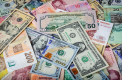 Curs valutar BNM pentru 18 octombrie. Cât costă astăzi un euro și un dolar - FOTO