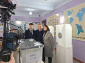 Octavian Țîcu a  votat. Candidatul la prezidențiale a venit la secția de votare împreunp cu soția și fiul, care a participat pentru prima dată la alegeri - FOTO/VIDEO