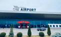 O femeie „a uitat” să declare peste 50 de mii de euro pe Aeroportul din Chișinău. Unde au fost găsiți banii - FOTO