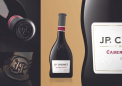J.P. Chenet – Povestea sticlei de vin cu „gâtul” curbat
