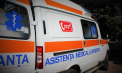 O femeie a decedat în drum spre spital, după ce ar fi fost înjunghiată de iubitul său. Suspectul - reținut pentru 72 de ore
