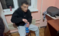 Se prezentau „experți în investiții” și convingeau oamenii să depună bani: Peste 100 de victime, implicate în schema infracțională a unui moldovean și a unui turc. Momentul reținerii - VIDEO