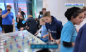 Starurile din Premier League au adus feeria Crăciunului și copiilor din spitale - VIDEO