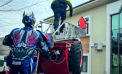 Angajaţii „Fulger”, deghizaţi în super eroi, au adus magia Crăciunului la un spital pentru copii din Chişinău, dar și la cei din familii nevoiașe - VIDEO