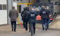 Două persoane din cadrul unei companii de taxi din capitală - cercetate penal pentru că nu ar fi achitat impozite și taxe de circa 13 milioane de lei. Detaliile PCCOCS - VIDEO