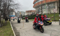 Parada lui Moș Crăciun pe motocicletă: Circa 100 de bikeri au defilat pe străzile capitalei, iar copii au primit cadouri - FOTO/ VIDEO