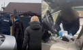 Un polițist din Căușeni, cercetate penal, după ce ar fi pretins 1300 de euro pentru perfectarea unui permis de conducere. Ofițerii SPIA au descins cu percheziții - VIDEO


