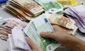 Euro devine moneda de referință pentru stabilirea cursului leului moldovenesc, în loc de dolarul american. Care este motivul 