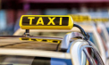 Începând de astăzi, prețul polițelor RCA pentru taximetriști va crește de trei ori. Administratorii companiilor de taxi spun că majorarea prețului va genera creșterea tarifelor pentru călătorii - VIDEO