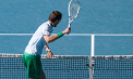 Surprizele continuă pe tabloul masculin de la Australian Open. Un sportiv de doar 19 ani a reușit victoria vieții, după ce l-a eliminat pe al cincilea tenismen al lumii, rusul Daniil Medvedev - VIDEO