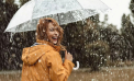 Luați cu voi dispoziția bună, dar nu uitați umbrelele acasă. Cum va fi vremea astăzi, dar și în următoarele zile. Prognoza meteo