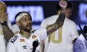 „Prințul s-a întors!” Neymar, din nou la Santos. Îmbracă din nou tricoul legendarului Pele a fost prezentat în fața unui stadion arhiplin - VIDEO 