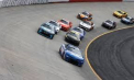 Începutul noului sezon din lumea curselor NASCAR a fost pe cât de spectaculos, pe atât de periculos. Unul dintre piloți a scăpat nevătămat, după ce mașina s-a izbit de gardul de protecție - VIDEO