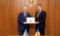 Secretarul de stat, Sergiu Mihov, a primit copiile scrisorilor de acreditare din partea ambasadorului agreat al Ucrainei în Republica Moldova, Paun Rohovei. Detaliile MAE - FOTO