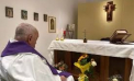 Vaticanul a publicat o fotografie a Papei Francisc în spital, fiind prima imagine a suveranului pontif de când a început tratamentul pentru dubla pneumonie - VIDEO