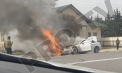 Un automobil - mistuit de flăcări, la Sîngerei. Momentul în care mașina arde ca o torță - surprins de martori. Detaliile IGSU - VIDEO