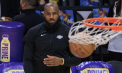 Victorie fenomenală reușită de Chicago Bulls în NBA. Taurii au câștigat partida cu Los Angeles Lakers, datorită unui coș de la jumătatea terenului venit odată cu sirena de final - VIDEO