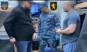 Percheziții în capitală și în Penitenciarul din Leova într-un dosar pe faptul creării și conducerii unei organizații criminale. Ce au găsit ofițerii INI și procurorii în celula unui deținut - VIDEO 