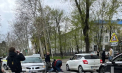 O tânără - lovită de o mașină, pe o stradă din capitală. Imagini surprinse de martori - FOTO/VIDEO