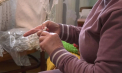 Comoară de suflet: Maria Vartic, meșterița din Slobozia care împletește povești cu andrelele și croșeta - VIDEO