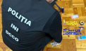 Schemă de comercializare a drogurilor, destructurată de polițiști: Sunt implicați patru persoane, inclusiv un tânăr de 17 ani - VIDEO