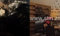 O persoană a ajuns la spital, după ce mașina în care se afla a ajuns în terasa unui local din capitală. Imagini de la locul impactului - FOTO/VIDEO 