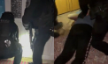 L-au angajat la muncă în Italia, dar nu i-au plătit niciun leu și îl amenințau cu bătăi. Doi bărbați din Telenești, cercetați pentru exploatarea prin muncă. Momentul când ofițerii „Fulger” descind acasă la ei - VIDEO