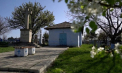 O biserică cu valoare istorică din raionul Drochia, construită acum două secole, a ajuns într-o stare deplorabilă. Parohul bisericii spune aceasta s-ar putea prăbuși și vrea să o restaureze - VIDEO
