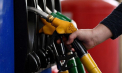 Carburanții continuă să se ieftinească. Noile prețuri stabilite de ANRE pentru benzină și motorină - FOTO