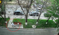 Doi tineri și-ar putea petrece următorii 7 ani după gratii, după ce au furat geanta unei femei. Momentul, filmat de o cameră de supraveghere - VIDEO