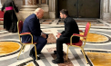 Trump și Zelenski, față-n față, la Vatican. „O întâlnire simbolică cu potențial de a deveni istorică”, spune președintele ucrainean. Noi detalii despre discuția dintre cei doi
