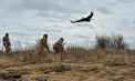 Rusia anunţă un atac masiv cu drone asupra Crimeei. S-au auzit explozii în apropierea unor aerodromuri militare
