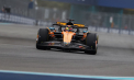 Lando Norris, victorie norocoasă în Sprint-ul haotic de la Miami! Britanicul a profitat de accidentul lui Alonso