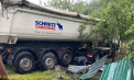 Accident rutier la Rîbnița: Un camion de mare tonaj a ieșit de pe carosabil și a distrus un gard - VIDEO